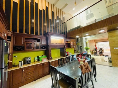Bán nhà Hoàng Văn Thái, 95m x 5 tầng, Ô tô tránh, kinh doanh 1