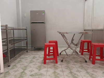 Cho thuê phòng mặt tiền đường Nguyễn Thái Sơn  đối diện UBND phường 3 quận Gò Vấp 2