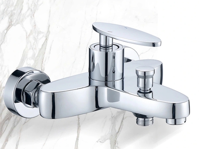 Củ sen tắm nóng lạnh cao cấp mtcs 8023