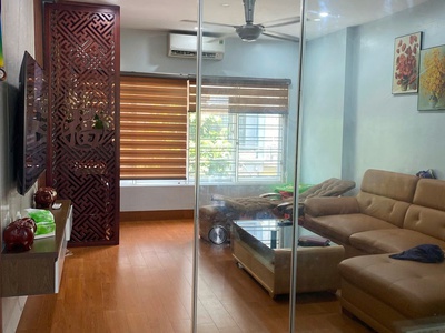 Bán nhà ngõ 21 Trần Quốc Hoàn, 40m2 x 5 tầng, ô tô tránh 1