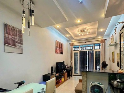 Bán nhà nhà 4 tầng hẻm 4m nguyễn đình chiều phường bàn cờ,chỉ 7tỷ hơn 1