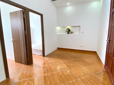 Cho thuê 2pn 1pk cực đẹp, cửa sổ thoáng giá rẻ ngõ 191 phạm văn đồng 2