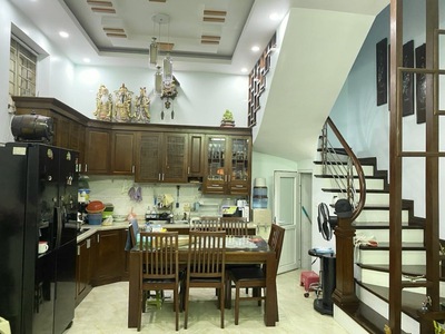 Bán nhà cầu giấy, lô góc, 2 thoáng, ngõ ô tô, 43m2, 5 tầng, mt 4.6m, chỉ 18.9 tỷ 2