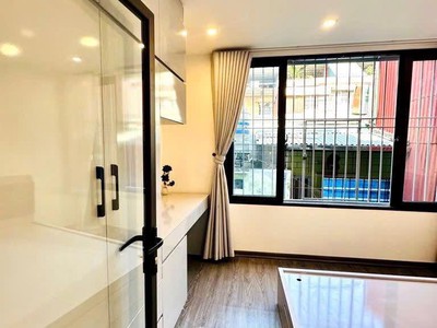 Bán căn hộ tập thể phương mai 21/46m2, căn hộ mới kính koong full nội thất, chủ mới về sẵn ở, giá 3