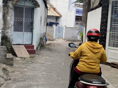 Bình thạnh-hẻm xe hơi đổ cửa nơ trang long 5 phút ra chợ bà chiểu- -37m2-2tầng-nhỉnh 5tỷ 1