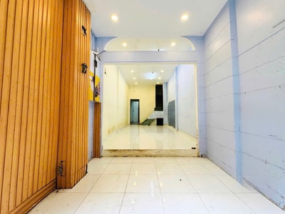 Cách mặt tiền 10m   vừa ở vừa kinh doanh   3 tầng btct 3pn 3wc   44m  sổ a4   chỉ 8.x tỷ. 2