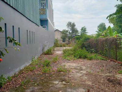 Bán đất dĩ an  tphcm  230m2 ngang 6m,shr đường ô tô, giá rẻ 1