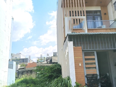 Bán đất 100m  full thổ cư đẹp hẻm xe tải chỉ 6.8 tỷ gần phạm văn đồng linh đông thủ đức. 1