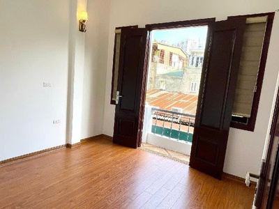 Cho thuê nhà ngõ 254 minh khai, 4 tầng x 35m2, 4 ngủ, 12 triệu 2