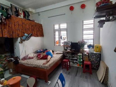 Mặt tiền đường 10.5m nguyễn hữu tiến, 100m2, 2 tầng 5 pn, hơn 5 tỷ 2