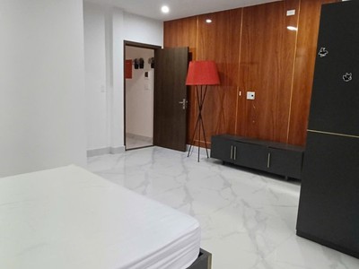 Nhà kiệt ô tô thẳng 60m ra nguyễn tri phương, 82m2, ngang 5.5m, 3 tầng, 6 phòng, 6.x tỷ 1