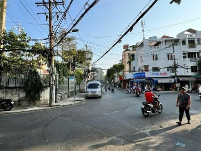 Dt khủng 168m2, mt 8m, sổ a4, chỉ nhỉnh 13 tỷ tl, chủ kẹt vốn bán gấp 2