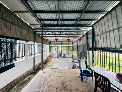 Bán nhà 5m x 60m đường nguyễn chí thanh , lagi giá ngộp 1.75 tỷ 2