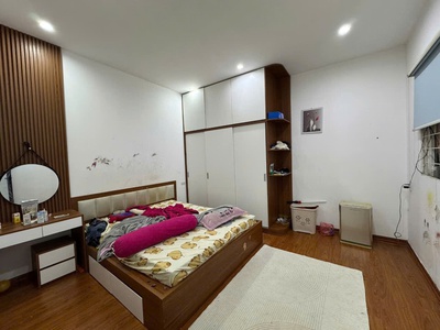 Bán liền kề 83m giá 18 tỷ ngô thì nhâm hà đông  ô tô tránh kinh doanh 1