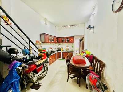 Bán nhà âu cơ - quận tân phú - hẻm xe hơi - 80m2 - gần đh văn hiến - giá nhỉnh 6 tỷ. 2