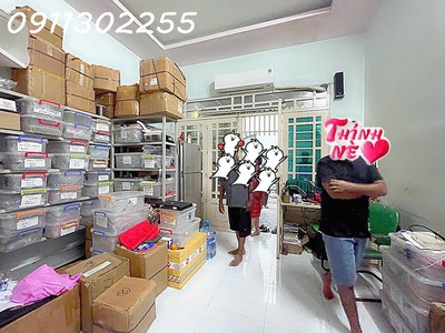 Nhà cấp 4 có gác 55m2 ngay chợ 339 phước long b 4.2 tỷ 2