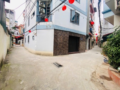 Siêu phẩm ngọc thụy   6 tầng thang máy   2 thoáng   đẹp mới toanh   ảnh 3d  ngọc thụy   long 2