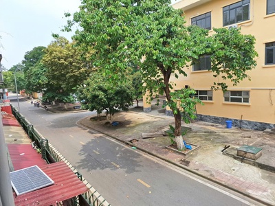  phân lô bàn cờ - hàng xóm khai sơn - gần hồ, công viên ngọc thụy - ô tô thông - nhà thoáng trước 0
