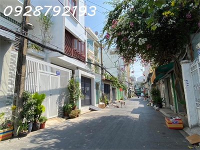 Bán nhà hxh phú thọ hòa - tân phú giá chỉ 6 tỷ - 61m , shr, vị trí vàng 2