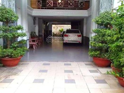 Bán khách sạn 6 tầng, p.10, gò vấp   270m , giá 26,5 tỷ 0