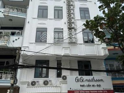 Tân phú  bán chdv cao cấp 40 phòng, giá 3x tỷ, lợi nhuận ổn định 220 triệu/tháng. 0