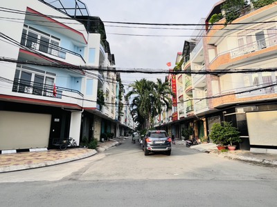  đất hiếm 2 mặt tiền   ngang khủng 6m   hẻm xe hơi 11m trước sau   giáp quận 1   chỉ nhỉnh 17 tỷ 1