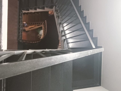 ‼ mặt tiền bạch đằng ngay ngã 4 hàng xanh - 5 tầng 100m2 chỉ 2x tỷ  tl 2