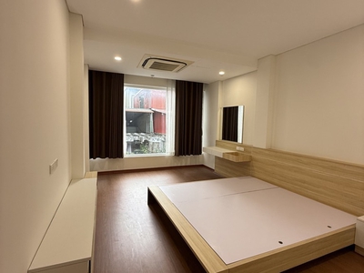 Bán nhà láng hạ, ba đình, ngõ thông ô tô tránh, 65m2, 5 tầng, chỉ 24 tỷ 1