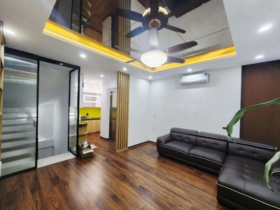 Bán nhà văn la - hà đông, thang máy, 36m2, 10.x tỷ 3