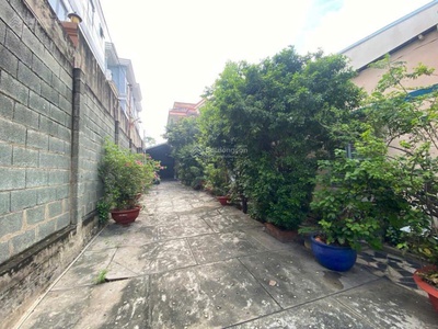 Bán nhà mt lý tế xuyên, thủ đức 640m   8.6 x 45m, nh32m  vườn biệt thự sẵn, 30 tỷ  47 triệu/m 0