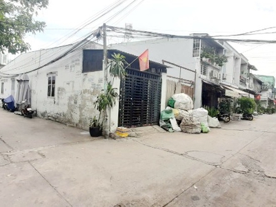 Nhà 2 tầng hẻm xe tải c3 phạm hùng bình hưng bình chánh. giá 1tỷ750 tl 4