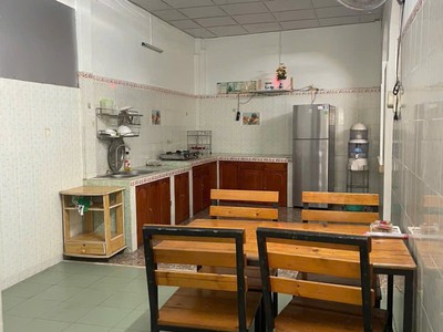 Cho thuê nhà nguyên căn hẻm bắc sơn vĩnh hải 4