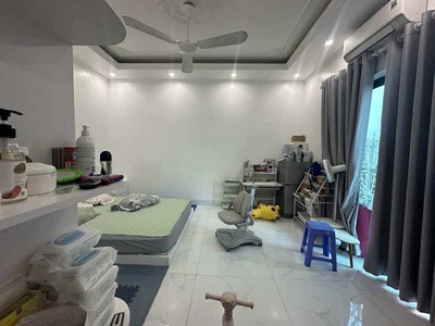 Bán nhà phân lô vũ hữu, 55m2, 5 tầng, ô tô vào nhà, 2 mặt thoáng, ở ngay 3