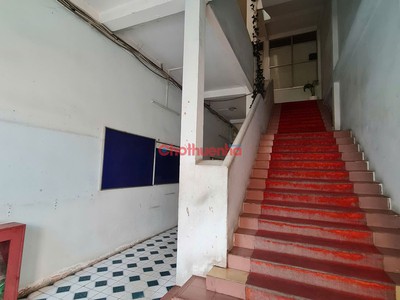 Cho thuê tòa nhà số 10 Cô Giang, Cầu Ông Lãnh, Quận 1 dt ngang 18mx72m 5