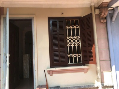 Cho thuê nhà ngõ oto nguyễn khánh toàn, 60m2 5 tầng, 5 pn, 5vs giá 25tr ctl - vp, kd... 1