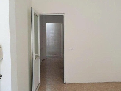 Cho thuê nhà ngõ 2 đại từ, 3 tầng x 42m2, 3 ngủ, 8tr5 ở gia đình, nhóm 2