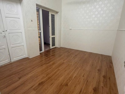 Cho thuê nhà ngõ đặng văn ngữ, 50 m2  3 tầng, 3 phòng ngủ, 3 vệ sinh, giá 14,5tr ctl 2