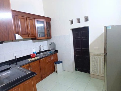 Cho thuê nhà ngõ 197 hoàng mai, 3 tầng x 50m2, 2 ngủ, 9.5 triệu 2