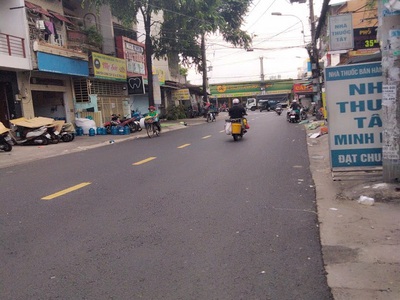 Chỉ 110tr.m2 có ngay nhà mặt tiền kd thạch lam, phú thạnh, tân phú, 146m2, ngang 5,3m 2