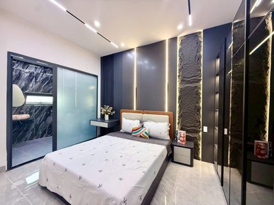 Nhà mặt tiền nguyễn tri phương, đường 10.5m, gần chợ, 68m2, 3 tầng, mới full nội thất, 8.5 tỷ 4