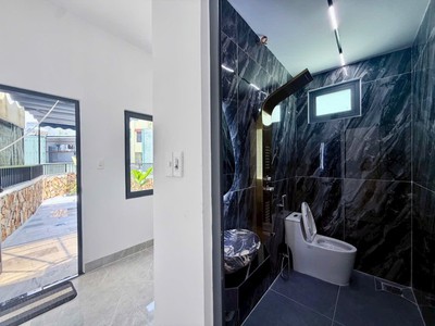 Nhà mặt tiền nguyễn tri phương, đường 10.5m, gần chợ, 68m2, 3 tầng, mới full nội thất, 8.5 tỷ 2