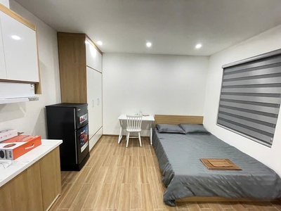 Nhà lê thanh nghị dt 52m2x5t ngõ thông full nội thất giá nhỉnh 11 tỷ...