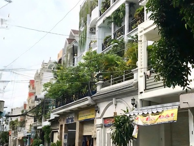Mặt tiền kd hồng lạc  4 tầng kiên cố- tặng nội thất xịn - chỉ 13.x tỷ 1