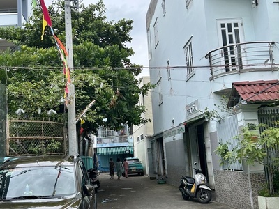 Bán nhà 3 tầng, 63m2, tôn thất thuyết, q.4 - giá 10.7 tỷ - sổ hồng chính chủ 0