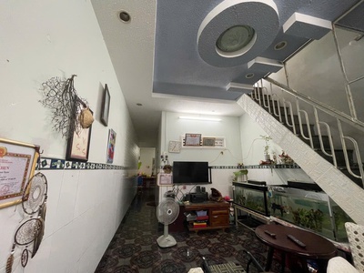 Ầ á đất tặng nhà ở thuỷ xưởngnha trang  diện tích : 151,9m 2. nhà đã hoàn công.giá bán 7,5 2