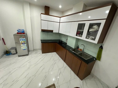 Bán gấp ccmn 6 tầng thang máy 55m giá 17 tỷ hoàng quốc việt cầu giấy. 4
