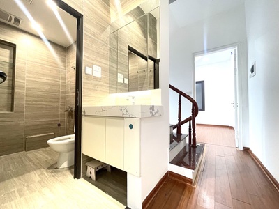 Phố thái hà,đất phân lô,ô tô ngủ trong nhà-dt43m2-4 tầng giá chỉ 13,9 tỷ 1