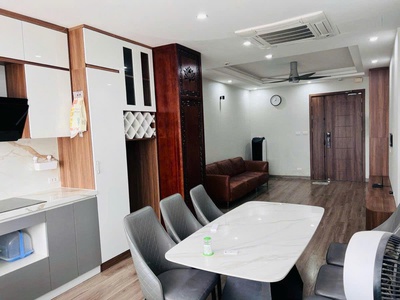 Căn góc chung cư 15b đông quan, cầu giấy 95m 3pn, mới đẹp, 7.35 tỷ 3
