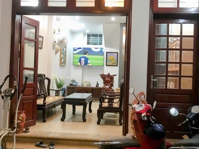 Bán nhà riêng ngõ 106 đường cầu giấy-hà nội, diện tích 42m2, mặt tiền 4,4m, 6 tầng   thang máy. sổ 3