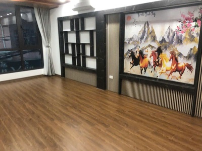 Bán nhà mặt phố bồ đề ,long biên  70m2,  5 tầng, có thang máy   giá chỉ 23,9 tỷ 0
